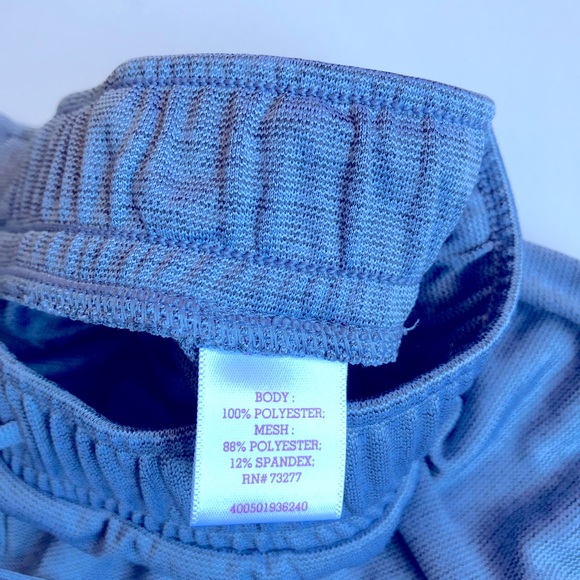 NEW SO Active Shorts Blue Medium Women’s NWOT - Picture 3 of 12